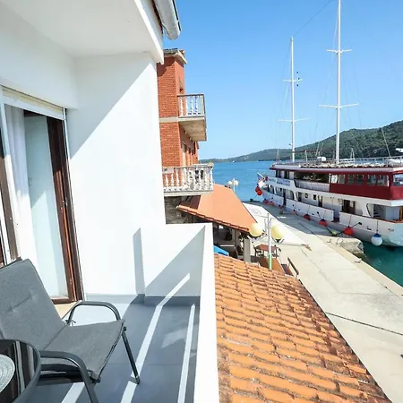 Beachfront Veli Kamik Penzion