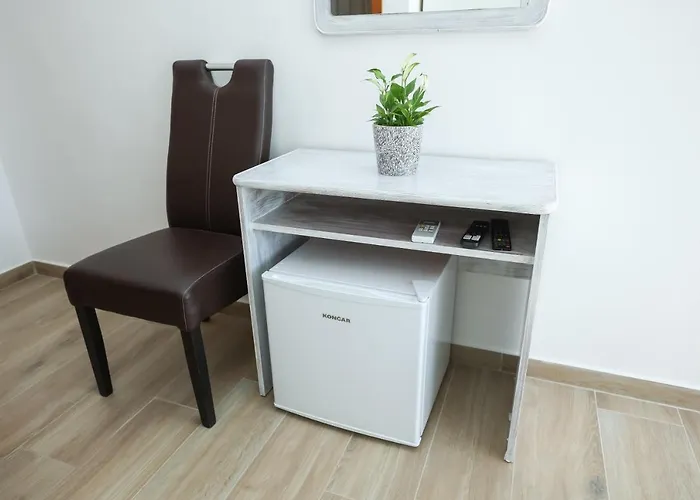 Beachfront Veli Kamik Gostinjska kuća Bozava