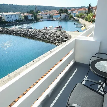 Maison d'hôtes Beachfront Veli Kamik Božava