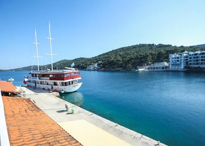 Beachfront Veli Kamik Гостевой дом 3*